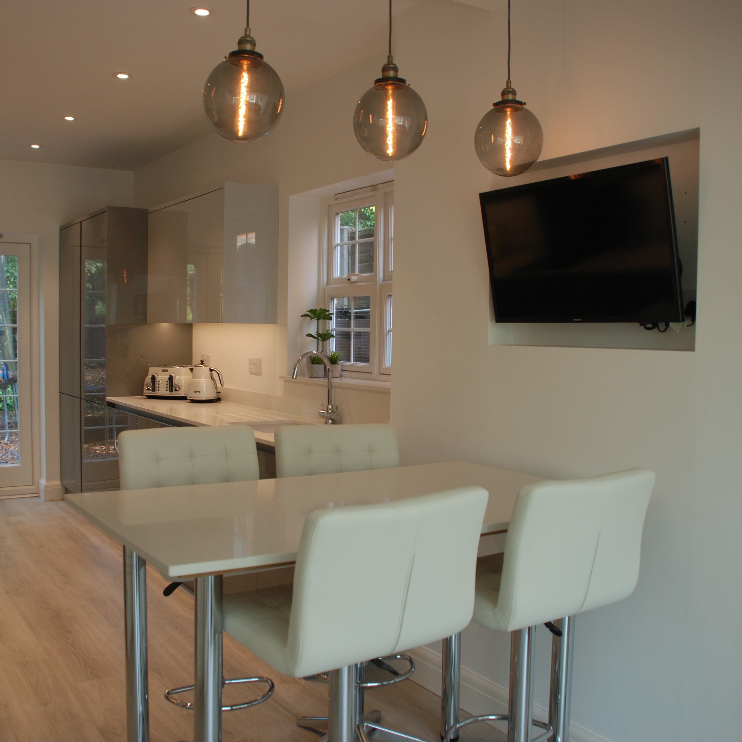 Sleek Modern Kitchen, St Albans Hertfordshire British Institute of
